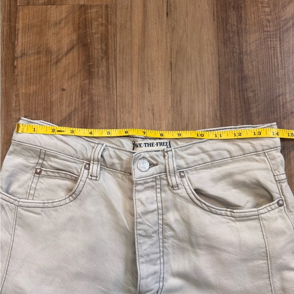 Free People We The Free Old West Slouchy Wide Leg Soft Jeans, Cream, size 27 - Picture 7 of 16